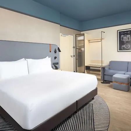 Отель Hyatt Place - Centre Руан