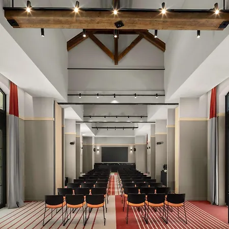 Hyatt Place - Centre 4* Руан