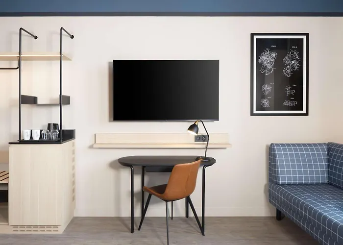 Hyatt Place Hotel 4*