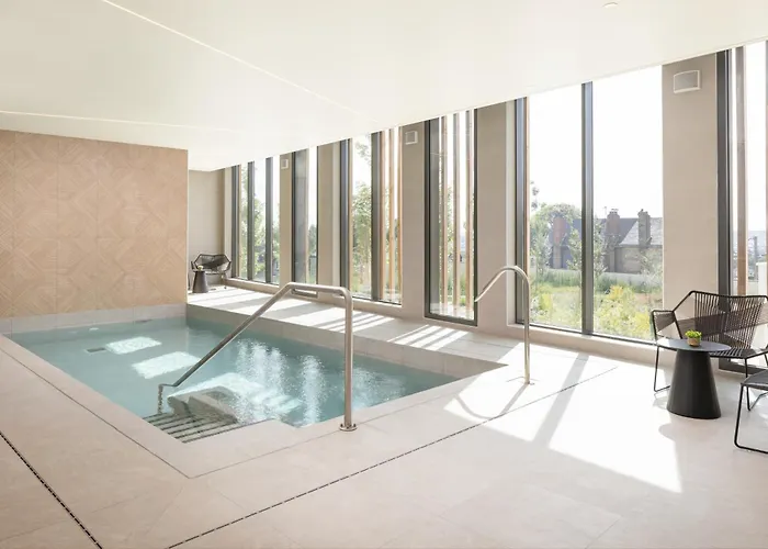 מלון Hyatt Place 4*